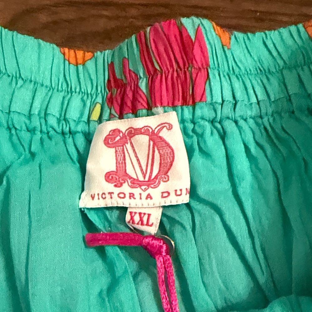 Victoria Dunn Tiered Midi Skirt - Picture 2 of 4
